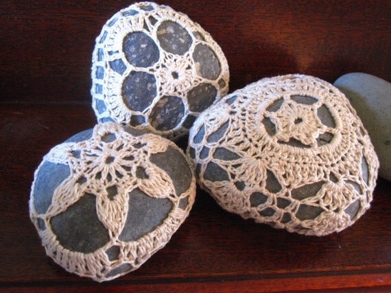 Crochet Covered Stone, SET OF THREE Curious Pebbles in Ecru (set no. 3)