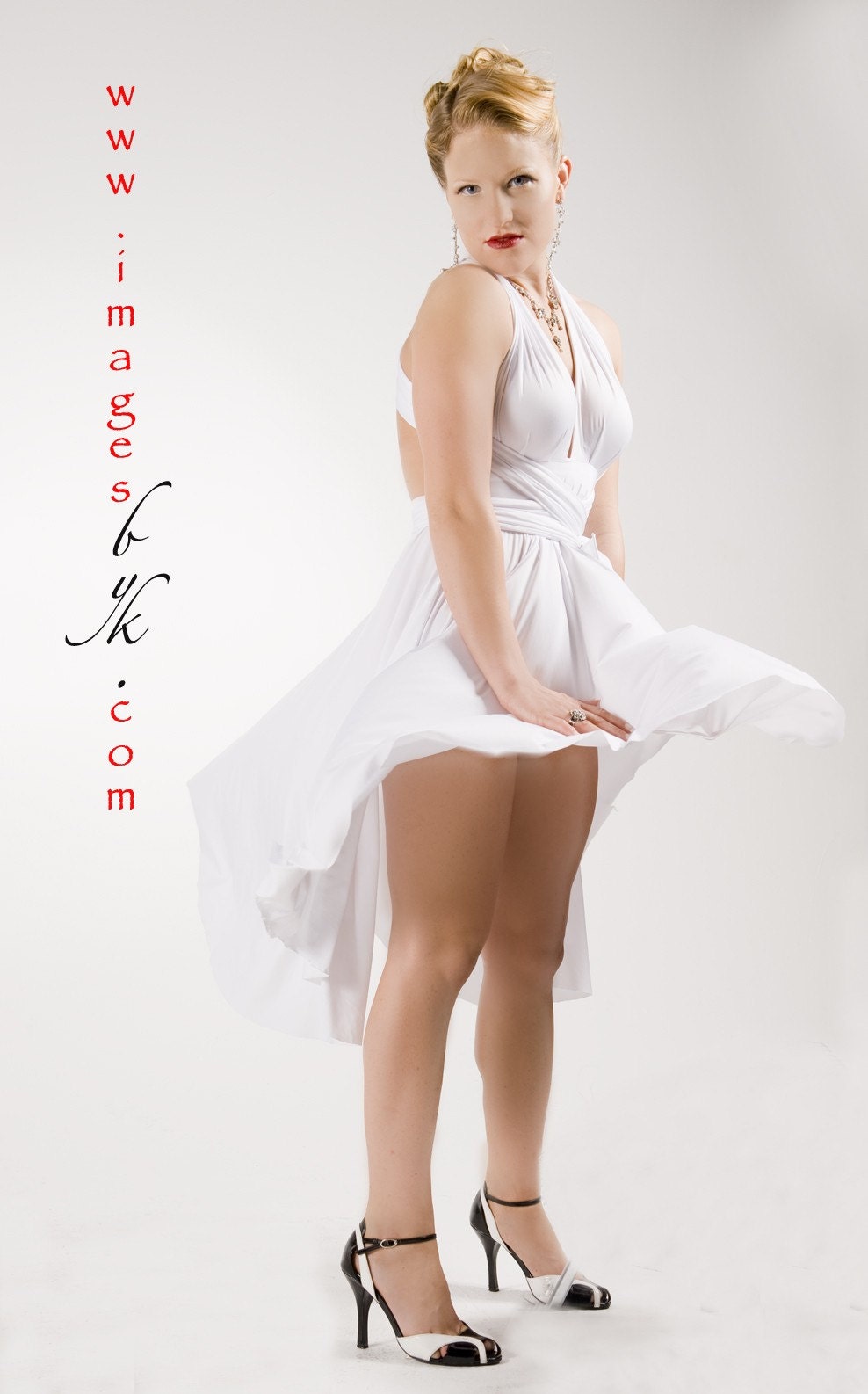 RHAPSODY IN WHITE