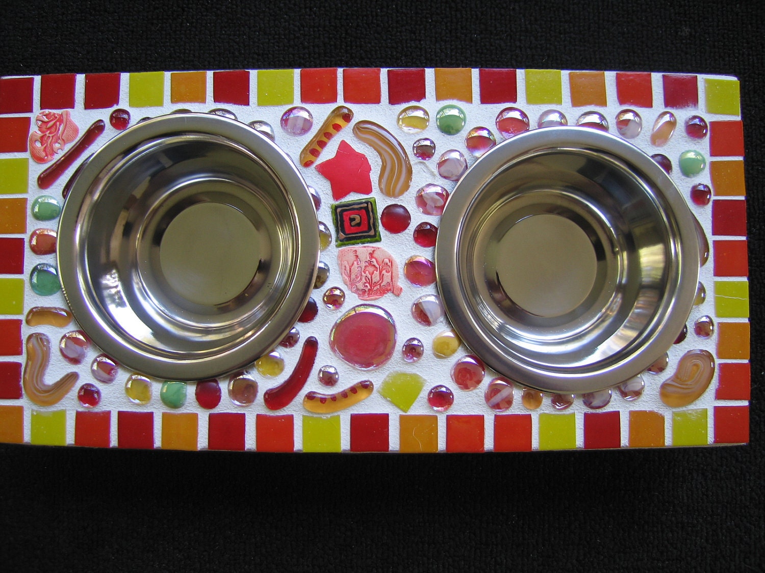 1 Pt. Salsa Pet Dish Holder