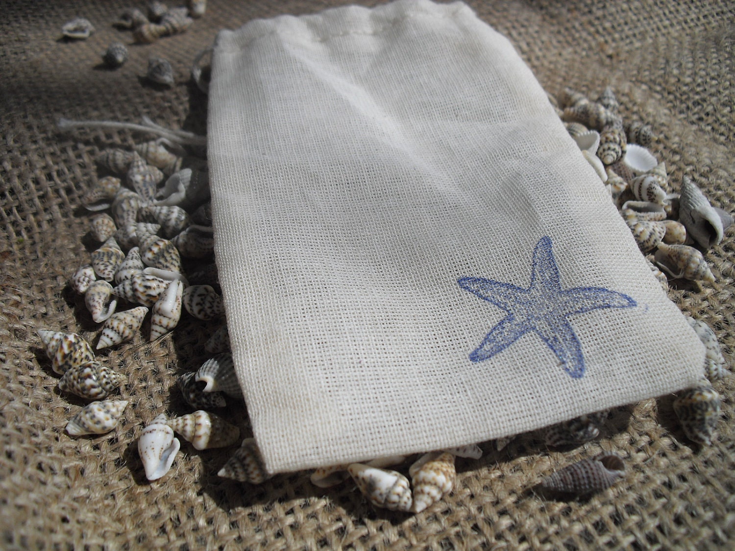 Favor Bags - SET OF 10 Starfish Muslin Favor Bags Gift Bags or Candy Bags - Item 1339