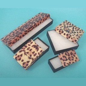 One New 40 Piece Assortment Leopard Print Cotton Filled Jewelry Boxes Fantastic Jewelry Packaging