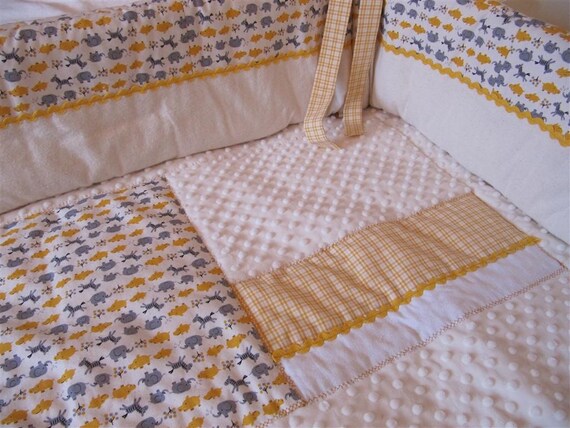 Baby bedding-1,2,3 elephants