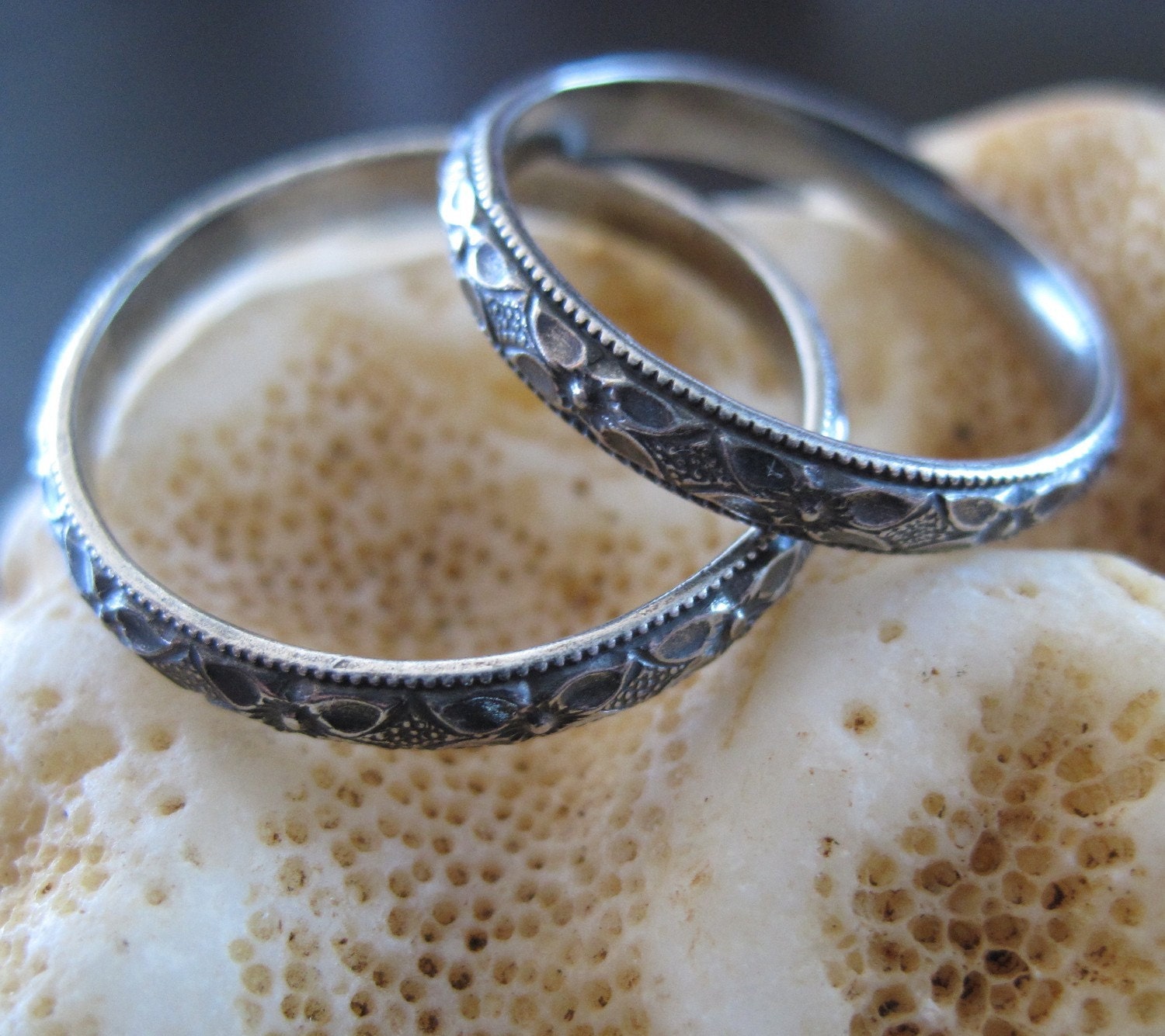 Sterling silver patterned wedding band, custom sized, unisex wedding ring, made to order, stacking ring