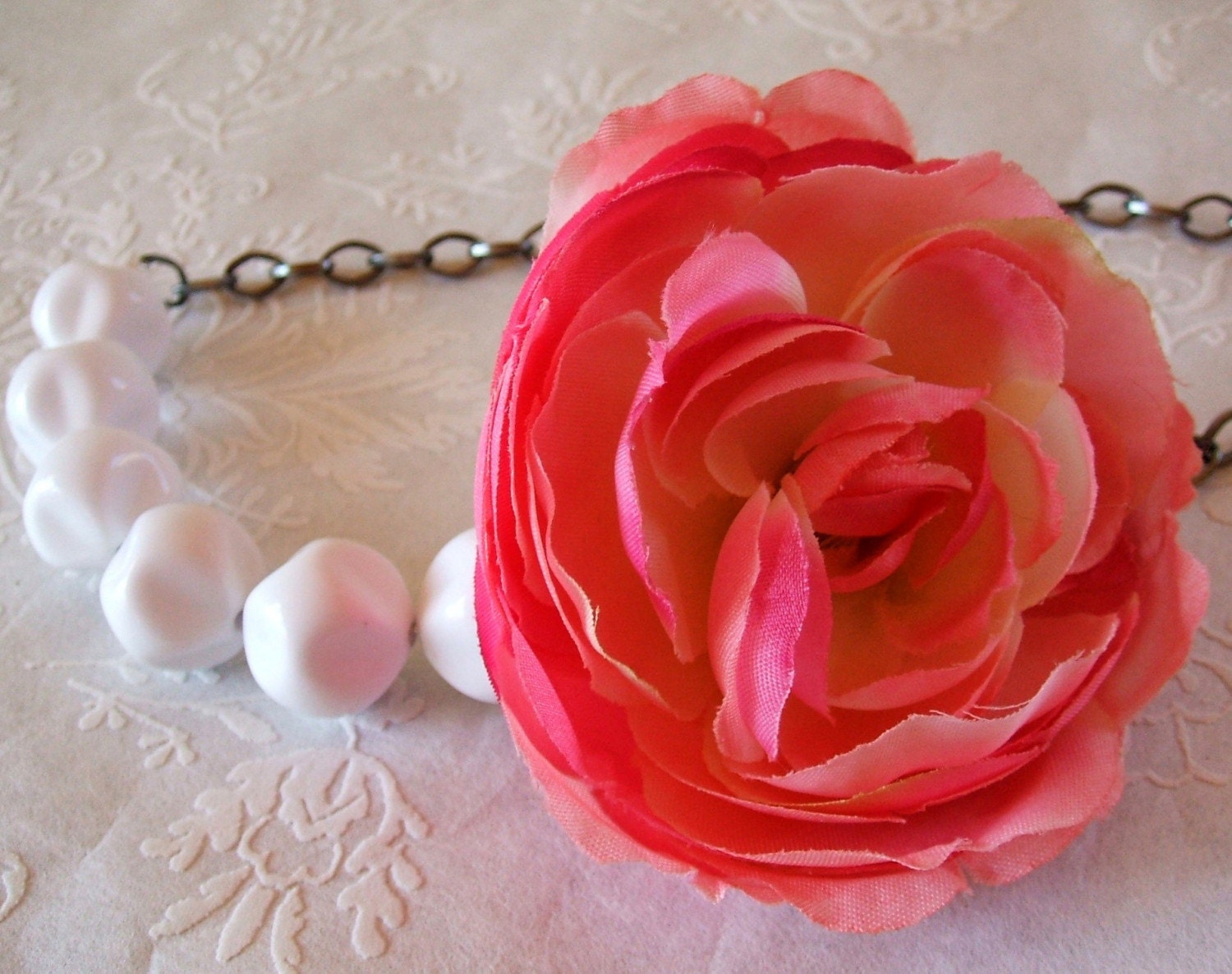 Flower Necklace - Pink rose, large white retro plastic beads