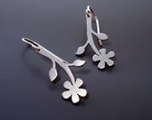 Simple Flower Earrings - Brushed Silver - Drop Earrings