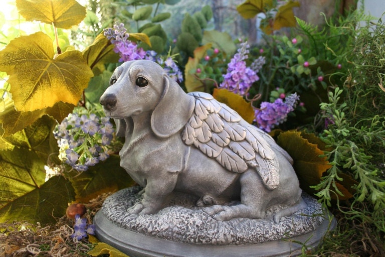 Dog Angel Statue Dachshund Pet Memorial Garden Decor Art