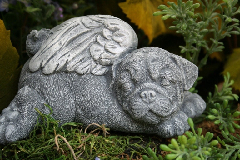 Angel Pug Statue - Pet Memorial Dog Garden Sculpture