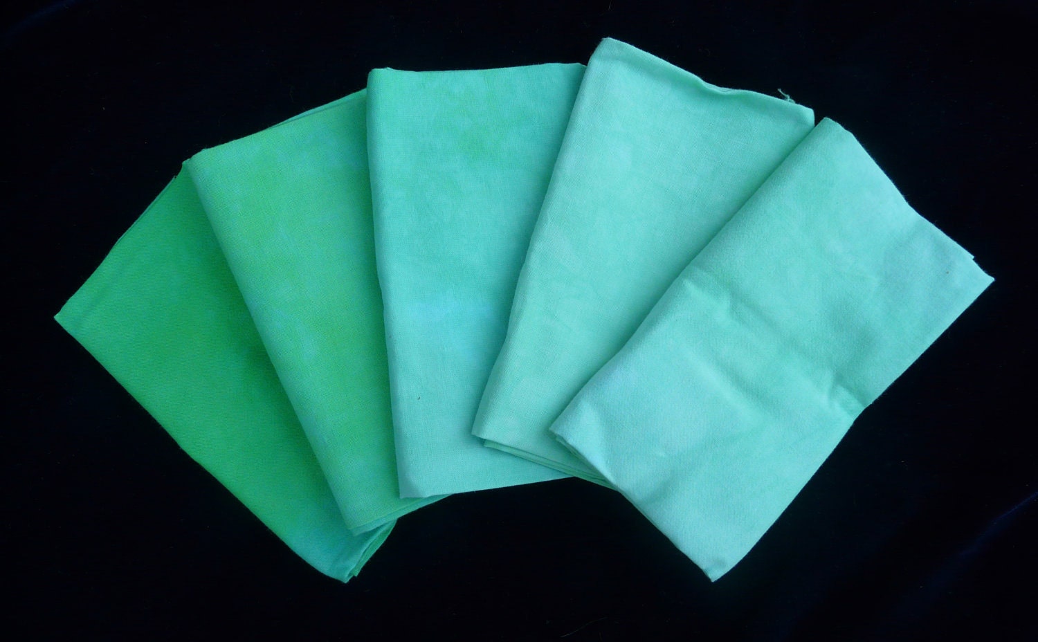 Fat Quarter Bundle 5 pcs.  Bright Green
