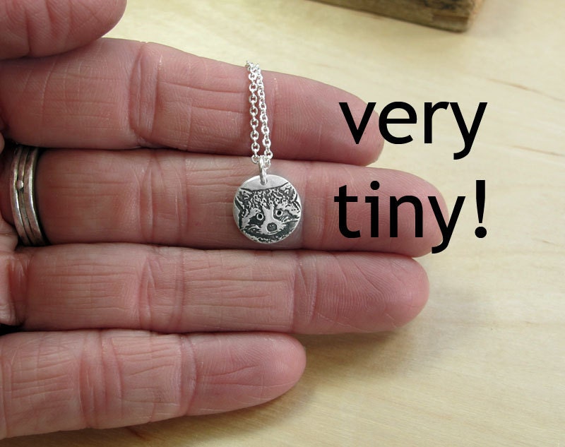 Tiny Raccoon necklace - silver