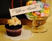 Life is Sweet - Cupcake flags Il_170x135