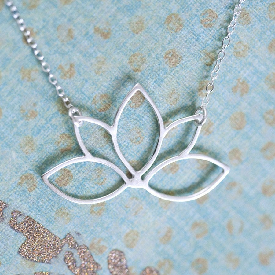 SALE Sterling Bloom Necklace