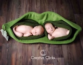 Two Peas in a Pod -- Ultimate Newborn Photo Prop for TWINS -- Please Allow THREE WEEKS -- One-Seater Size Also Available