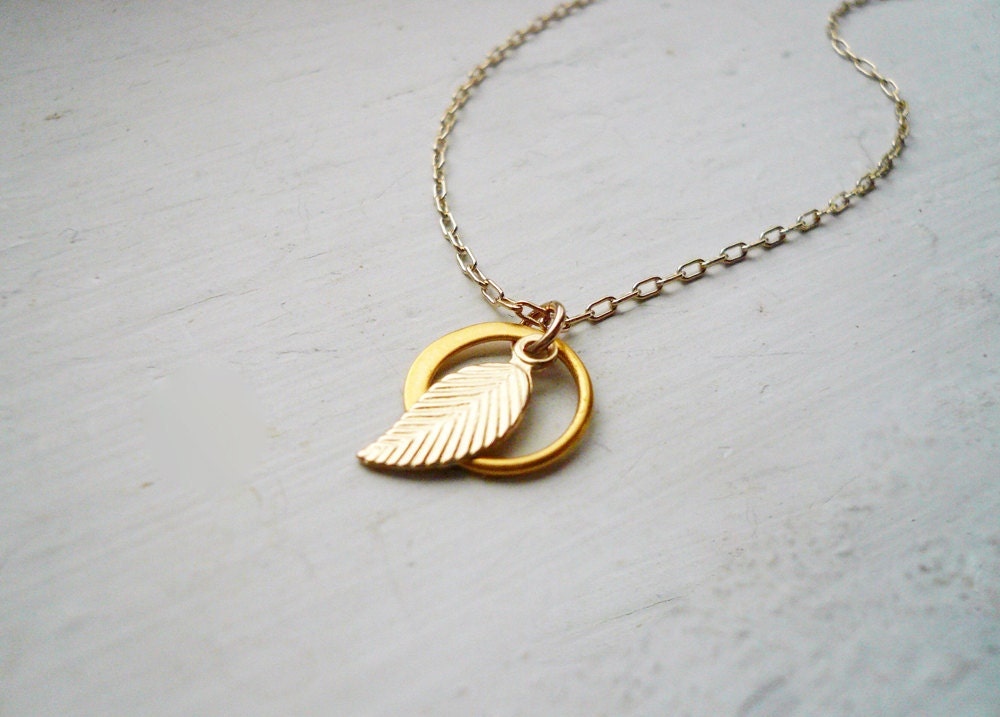 Tiny Circle and Leaf Necklace in Vermeil and Gold Filled