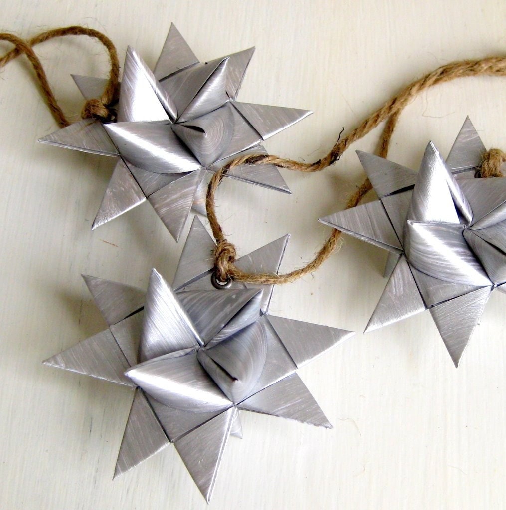 Star ornament origami painted silver 3D christmas