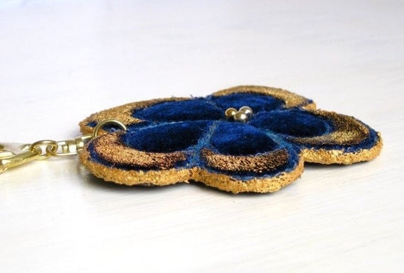 Keyring flower dark blue velvet golden handmade unique