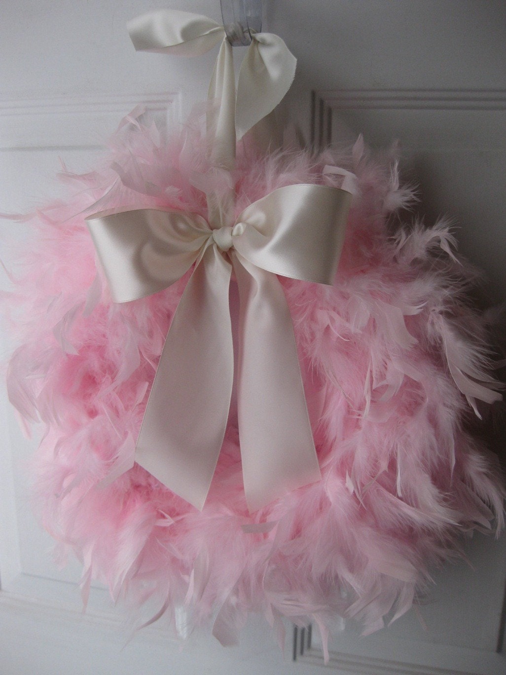 romantic feather wreath- pink