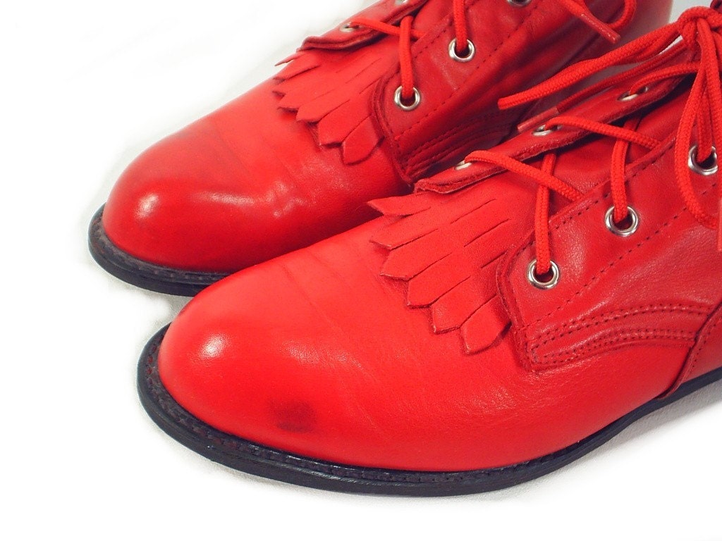 vintage 80's RED leather lace up oxford ankle boots 8 / 8.5