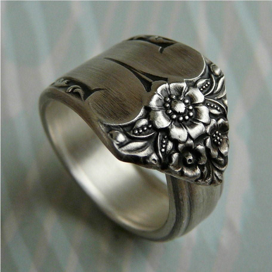 Spoon Ring Starlight Pattern 1950