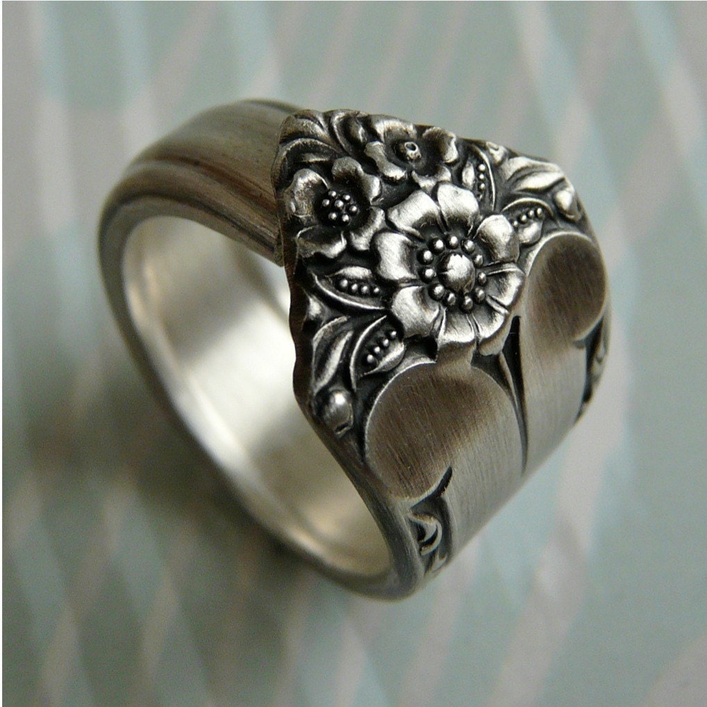 Spoon Ring Starlight Pattern 1950