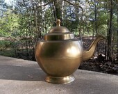 Vintage Pitcher Brass Kettle Tea Pitcher Rustic Flower Vase Outdoors Garden Decor Wedding French Country Farmhouse Housewares Serving
