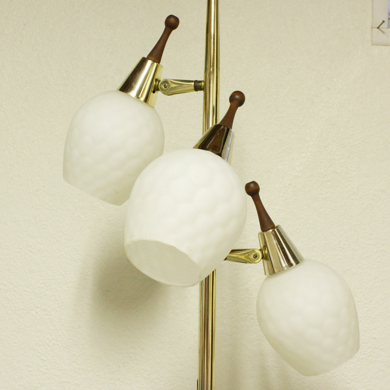 Vintage floor lamp glass shades 4 way switch by OldCottonwood