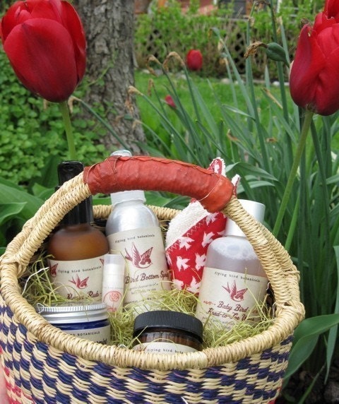 mama and baby basket, organic bath and body care for mama and baby