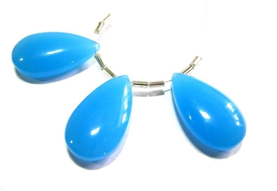 Blue Chalcedony Smooth Pear Briolette 3Pc Set 26x15mm approx