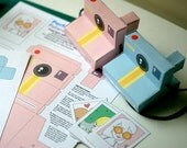 EDITABLE COLOUR - Perfect Paper Polaroid Camera - Editable PSD file