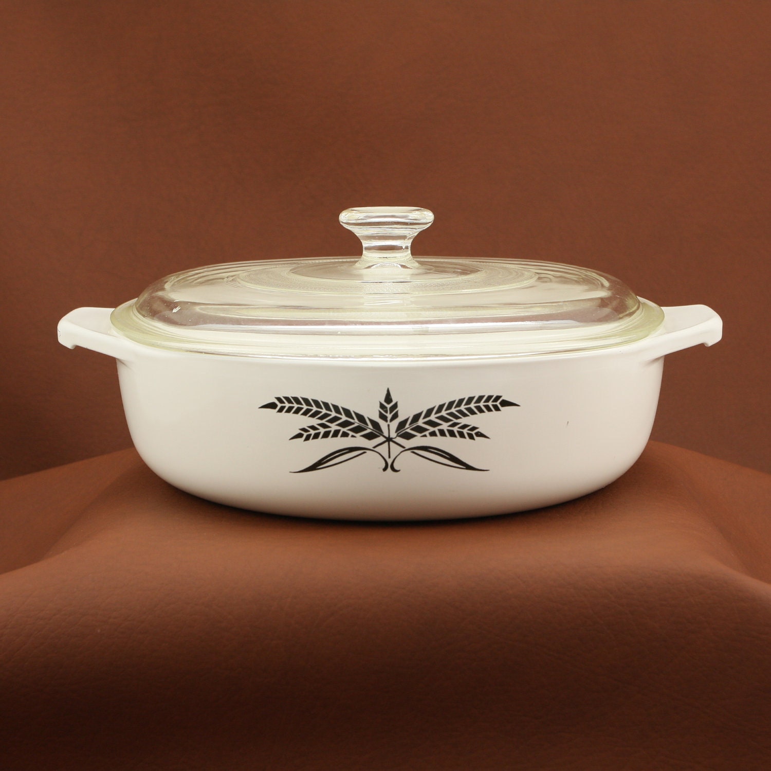 Anchor Hocking Black Wheat Casserole Dish w Lid Vtg
