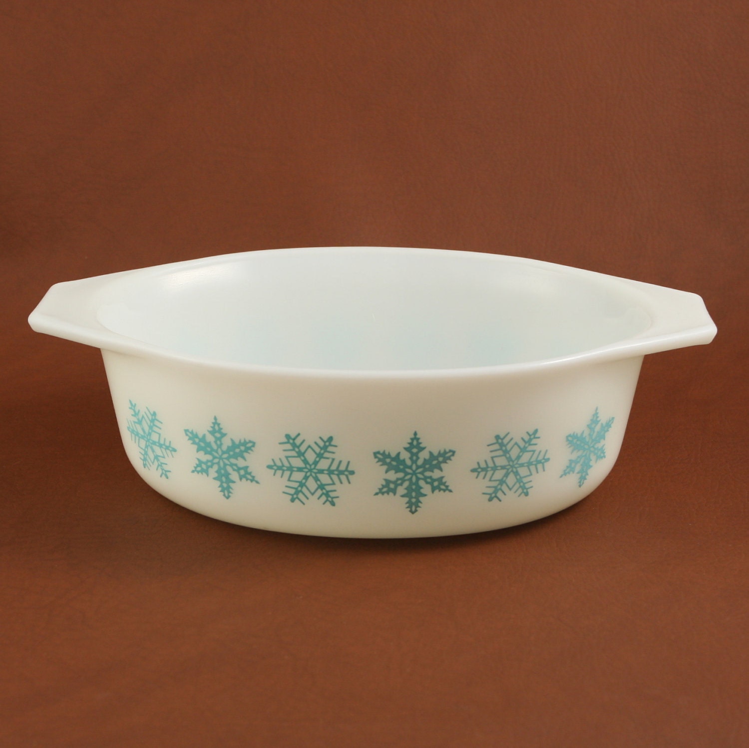 Pyrex Corning Snowflake Oval Casserole Dish 1 1 2 By Charmings