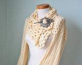 Vanilla crochet shrug C328