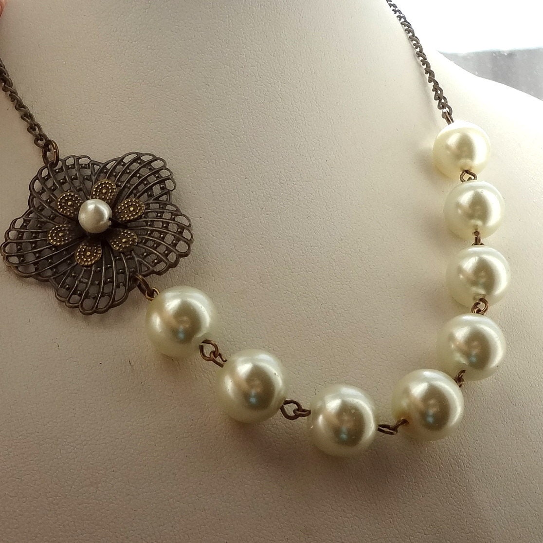 Ivory Necklace,Wedding Jewelry ,Bridesmaid Necklace, Off white Necklace