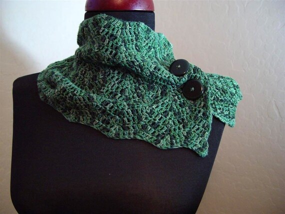 PDF Crochet Pattern - Chic Chevron Cowl