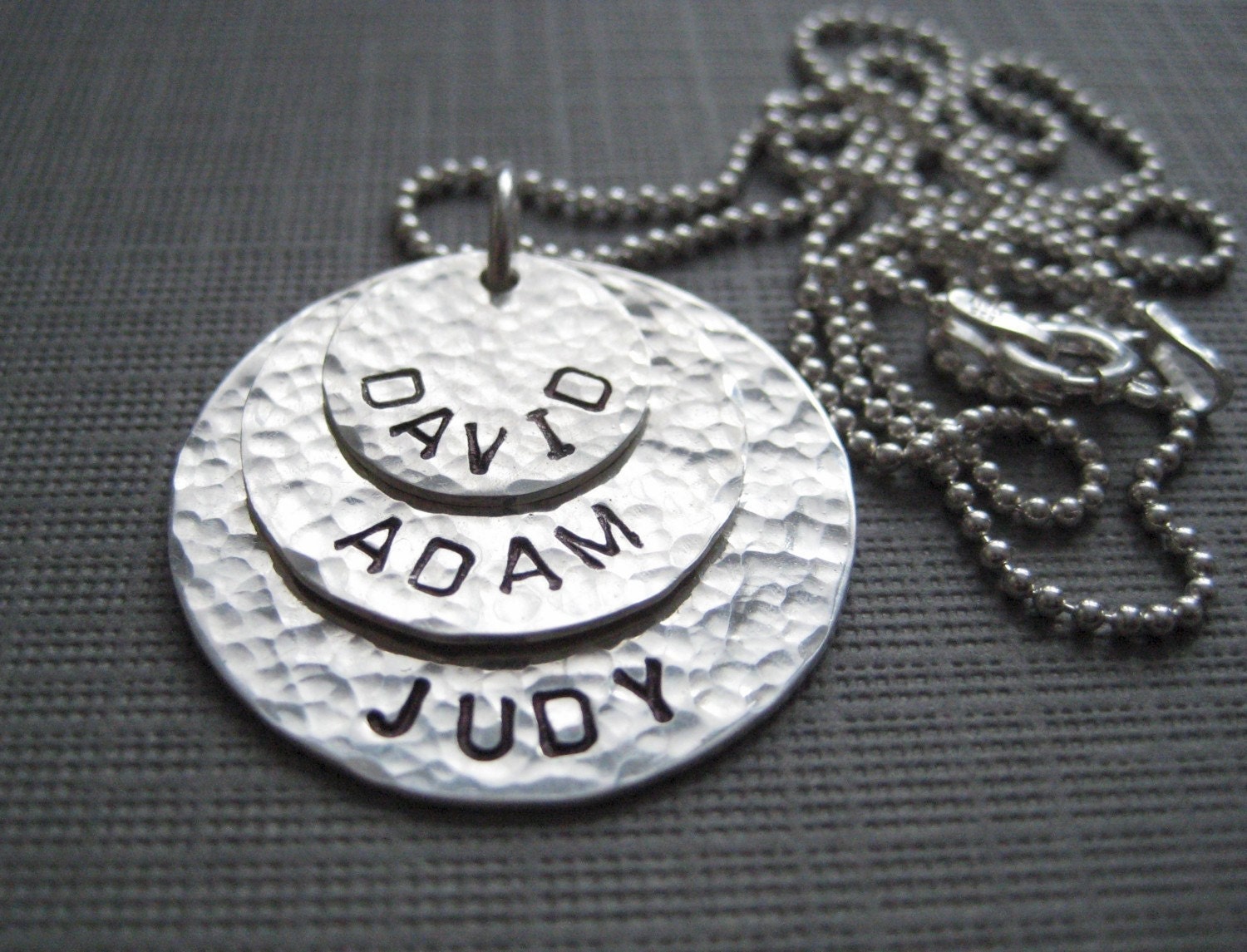 THREE names round pendants - Hand stamped sterling silver / Personalized custom / Keepsake necklace (NN022)