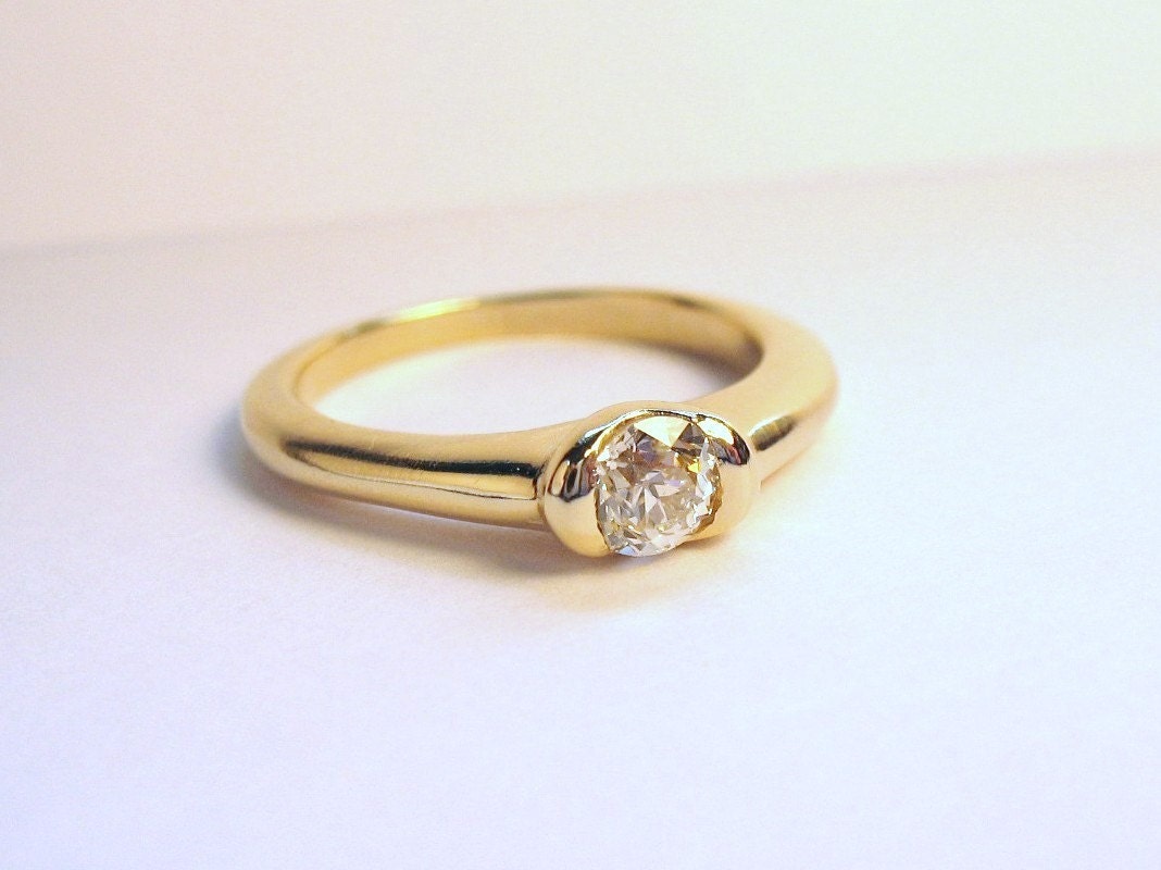 Diamond Baby Pod Ring