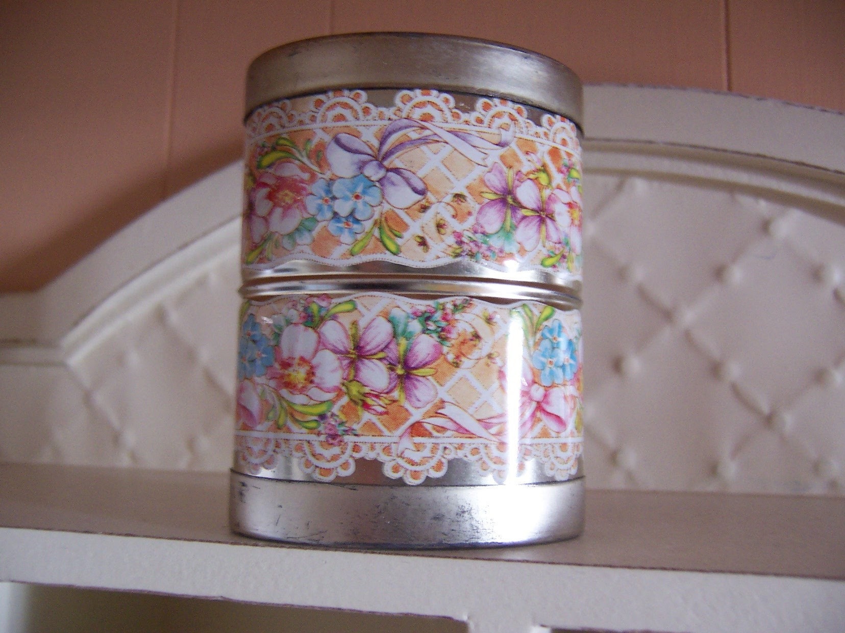 lillian vernon roses and lavender tin