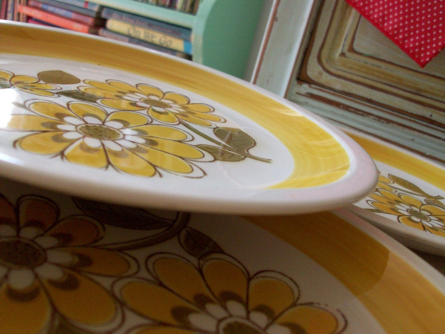 set of five adorable little yellow flower plates