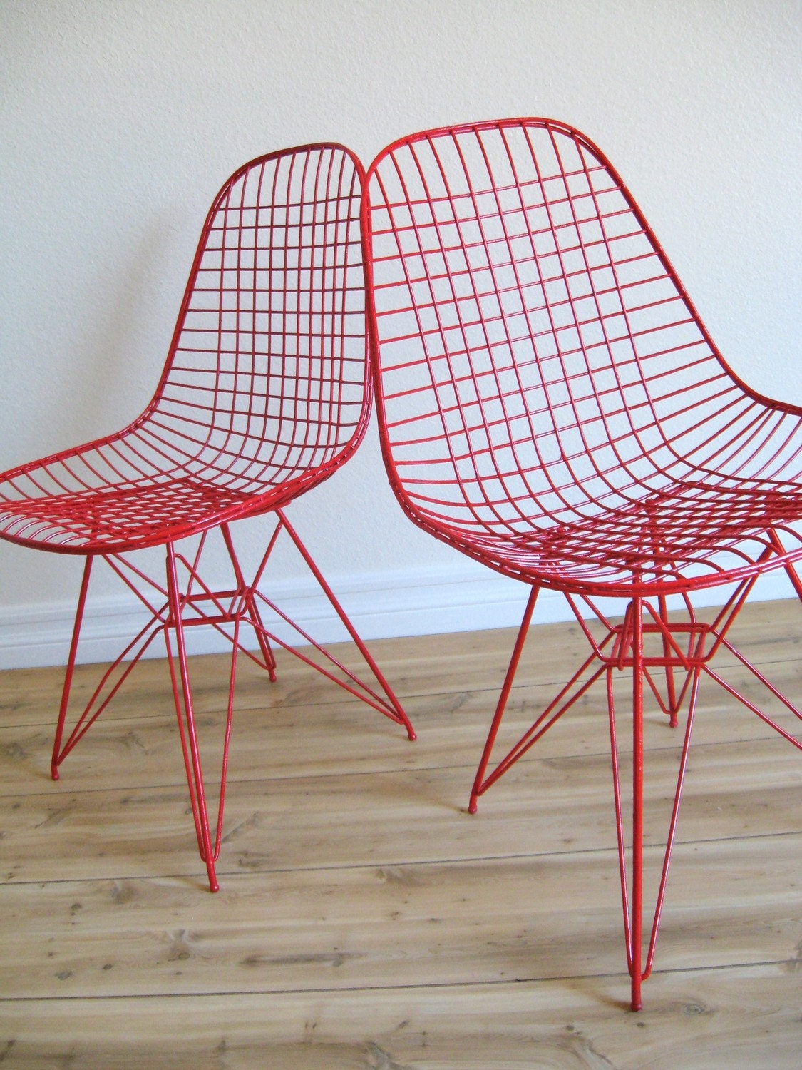 50s RED Mid Century Modern EAMES Eiffel Base CHAIR