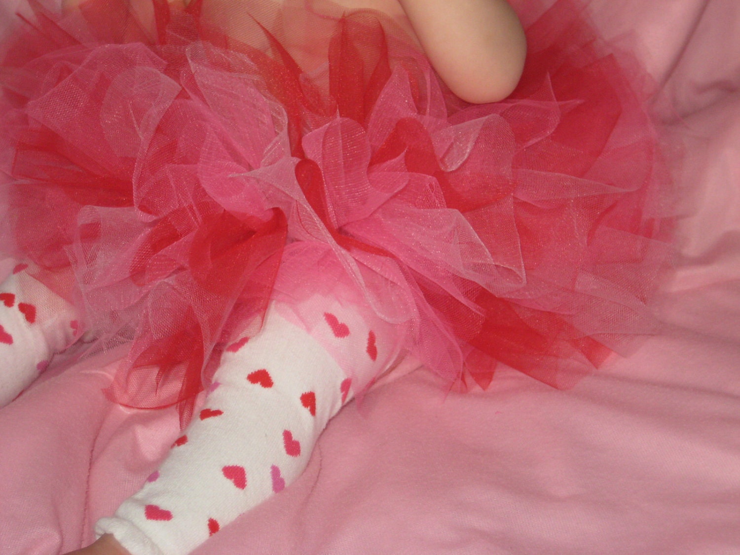 15% off Valentines day Super Fluffy pink red tutu SaLe  tutu skirt newborn 3mths  6m 12m 18m 24m 2t 3t Birthday princess photos