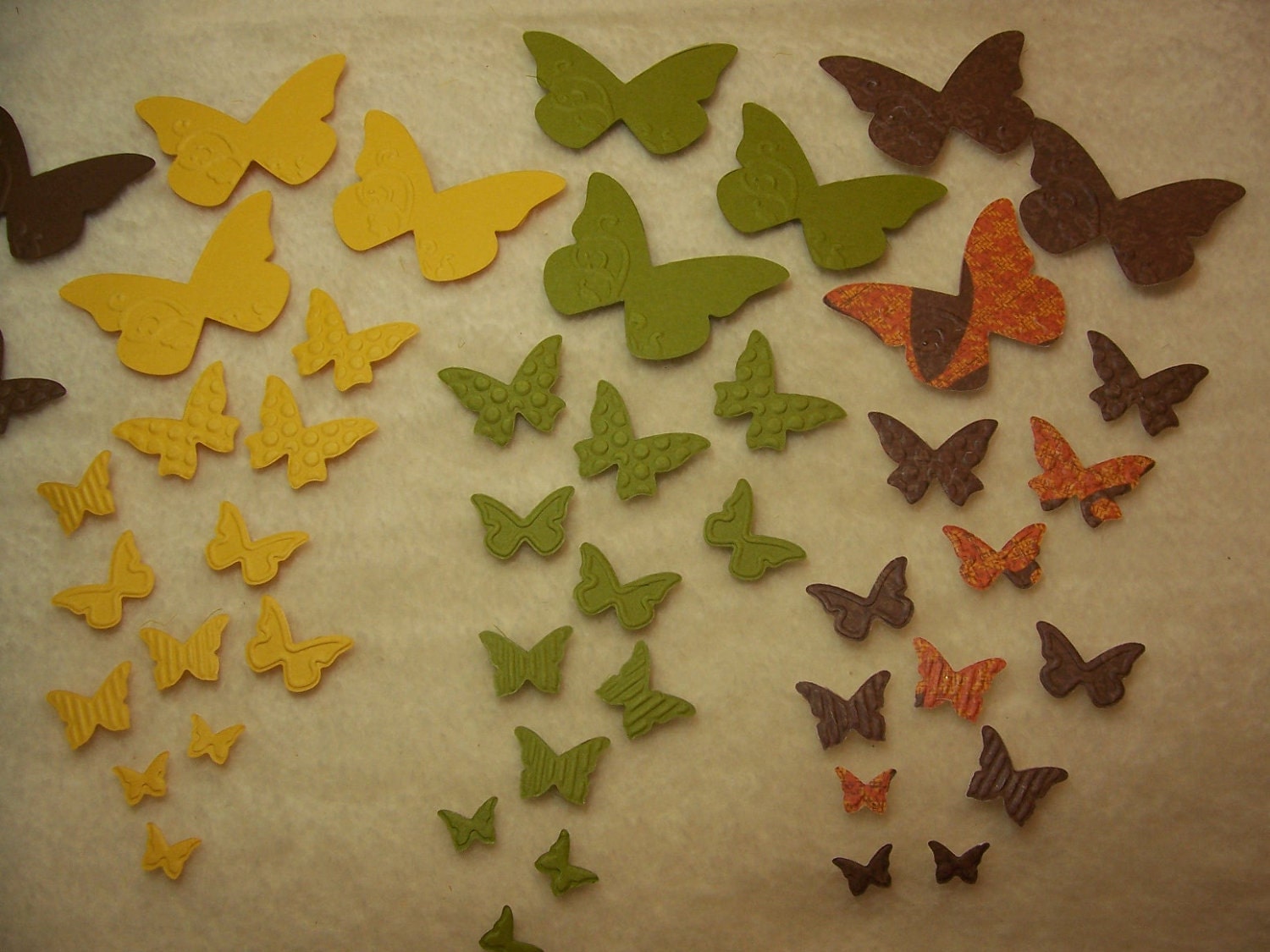 90 Piece Set of Very Beautiful Wings Paper Butterfly Migration Embossed Scrapbook Embellishments