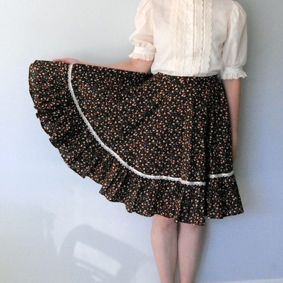 Vintage Calico Circle Skirt with Lace