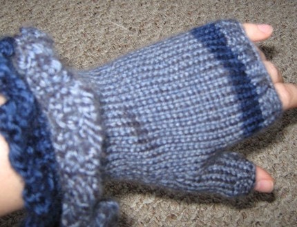 Loom Knit Scarf - Simplicity.com: Patterns, tools and supplies for