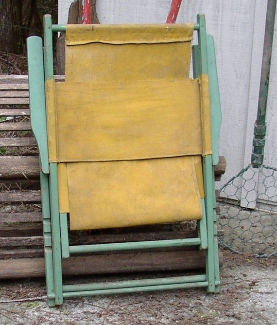 Antique LAWN, BEACH CHAIR, wood, canvas, green, mustard, folding 3 positions, Very Cool