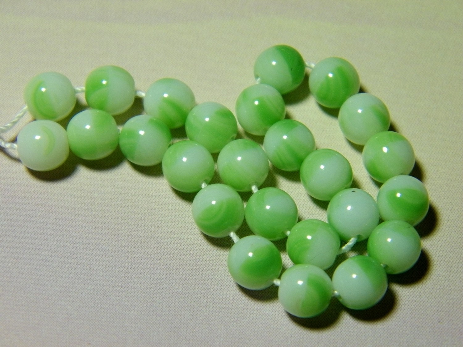 Vintage German Light Green and White Glass Round Glass Beads (25)