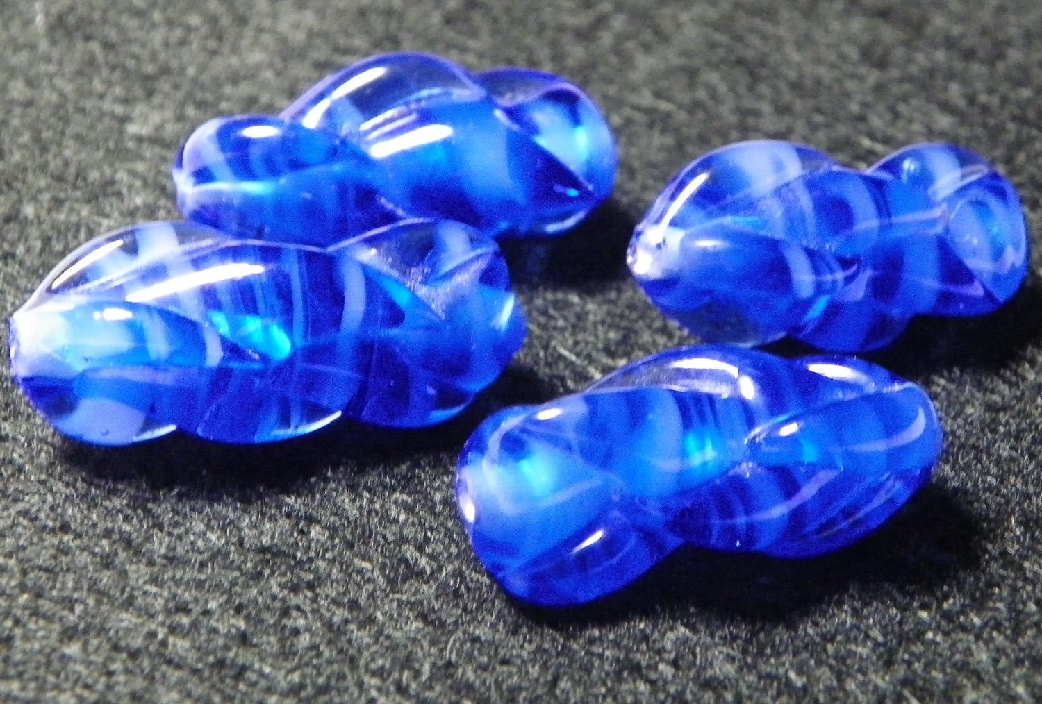 Vintage Oval Twisted Japanese 32x12mm Sapphire Glass Beads (3)