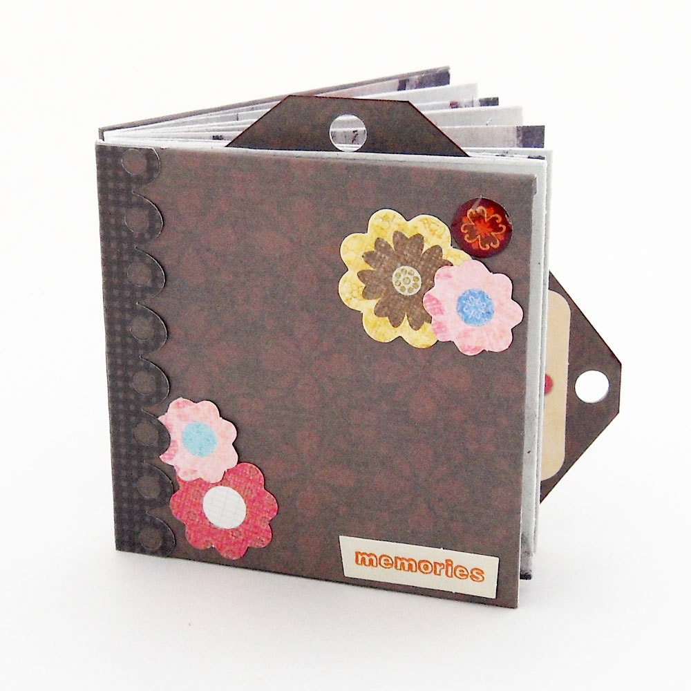 Memories Flower Book 3x3 Pocket Mini Album
