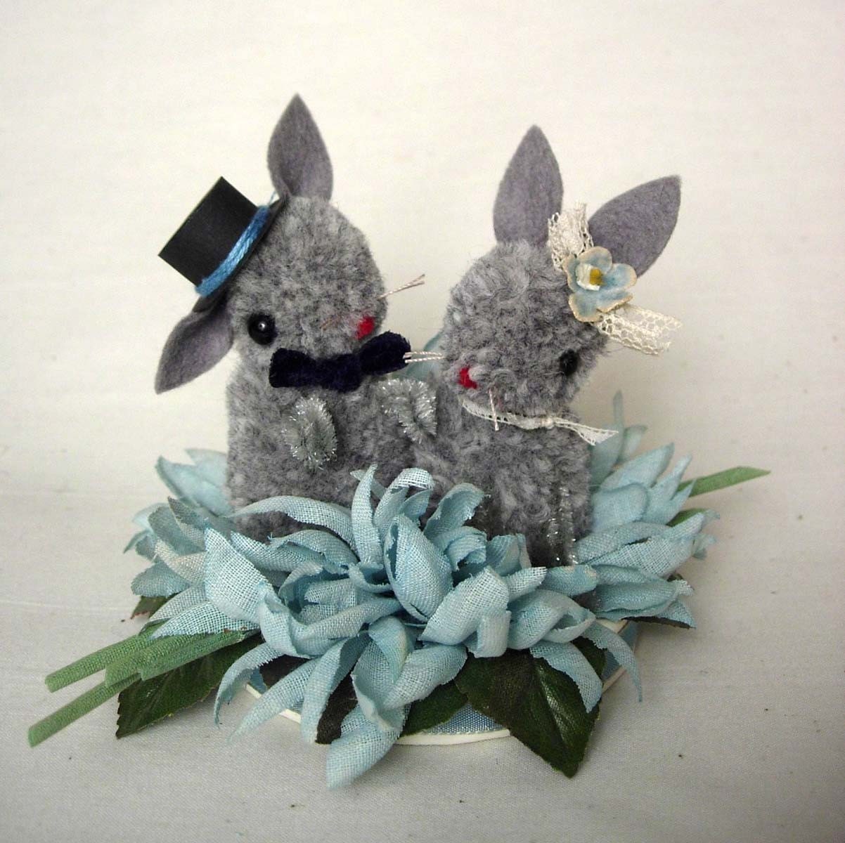 NEW YEARS SALE- Bunny Wedding Cake Topper
