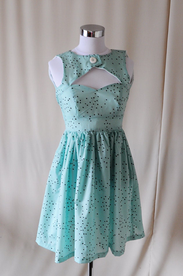 SALE Mint Chocolate Chip Sweet Heart Neckline Dress - Peek-A-Boo Key Hole - Cut Out - S