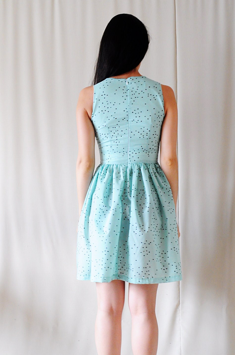SALE Mint Chocolate Chip Sweet Heart Neckline Dress - Peek-A-Boo Key Hole - Cut Out - S