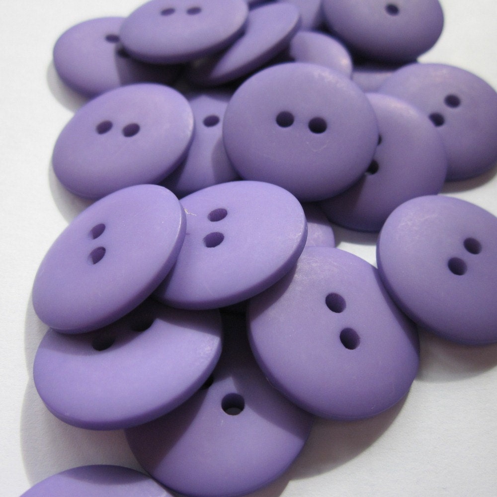 Plain Purple Buttons 20mm 24 pieces